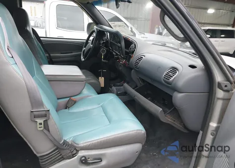 1999 Dodge Ram 1500 St из США, поврежденный, VIN 3B7HC13Y4XG218031